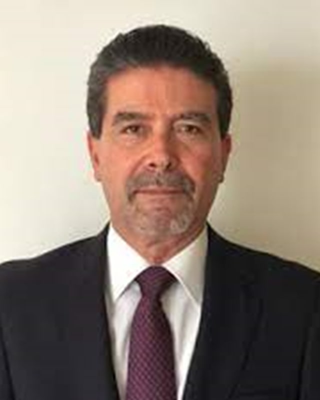 Dr. Carlos Guillermo Vázquez Navarro